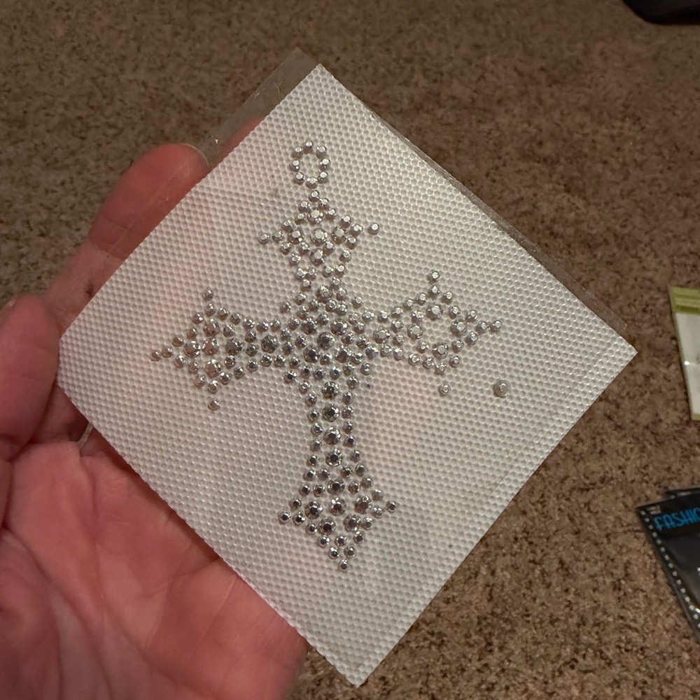 Assorted Iron-On Transfer Rhinestone Designs - Picture 4 of 9
